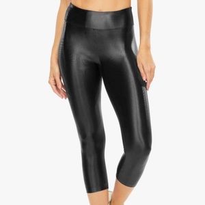 Koral lustrous cropped legging